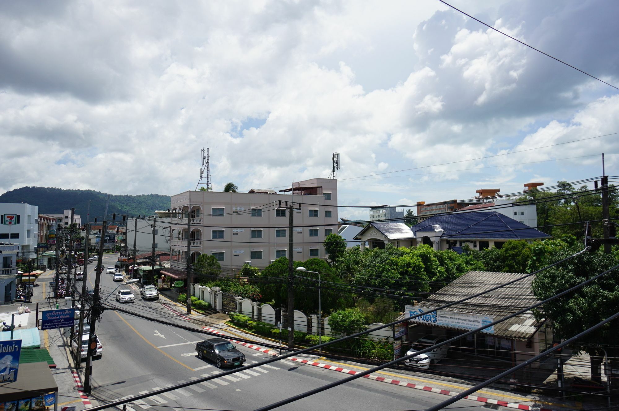 The Auto Place Phuket Exterior photo